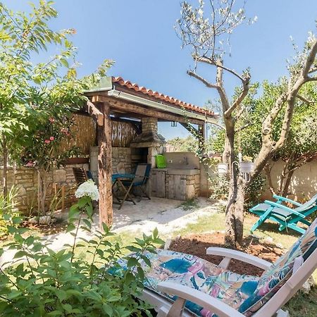 Villa Marizella Premantura Extérieur photo