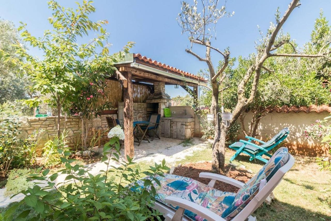 Villa Marizella Premantura Extérieur photo