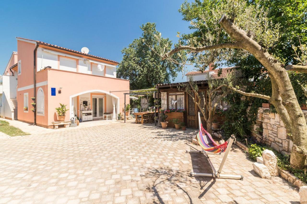 Villa Marizella Premantura Extérieur photo