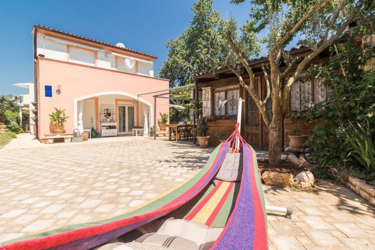 Villa Marizella Premantura Extérieur photo